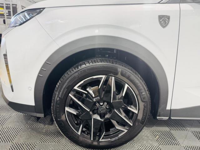 Peugeot 3008 image 1
