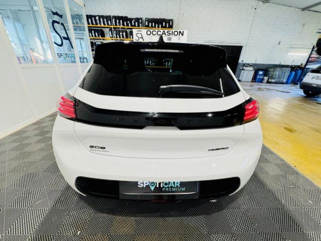 Peugeot 208 image 1