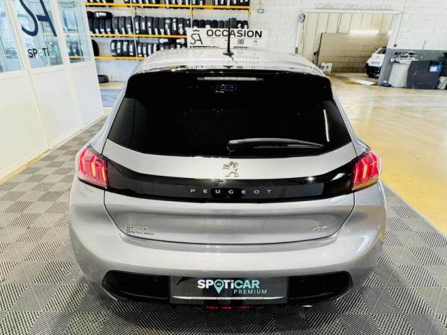 Peugeot 208 image 8