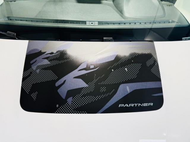 Peugeot Partner image 4