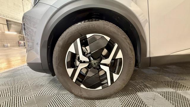 Peugeot 2008 image 7