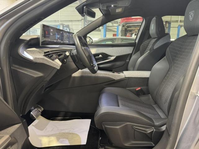 Peugeot 3008 image 3