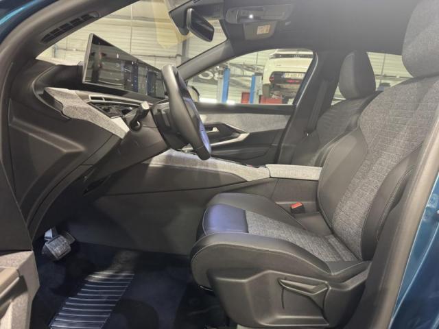Peugeot 3008 image 2