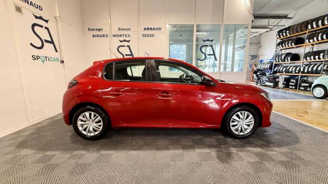 Peugeot 208 image 1