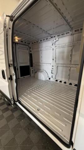 Peugeot Boxer image 8