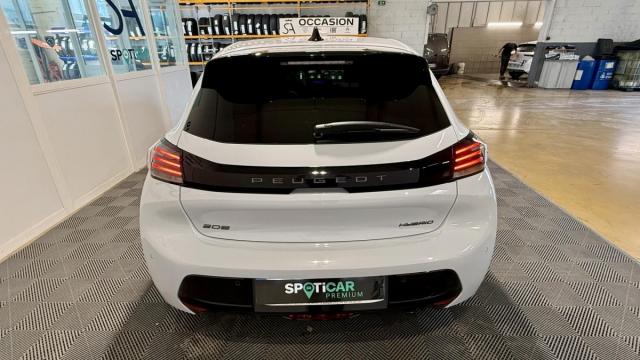 Peugeot 208 image 3