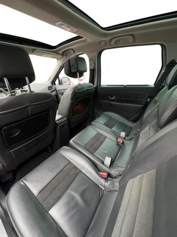 Renault Grand Scénic image 9