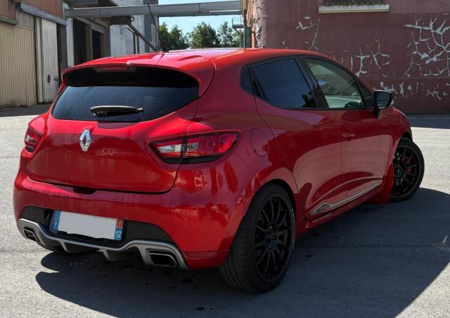 Renault Clio image 8
