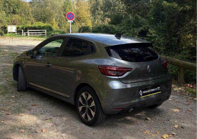 Renault Clio image 1