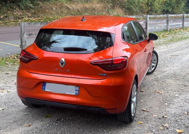 Renault Clio image 6