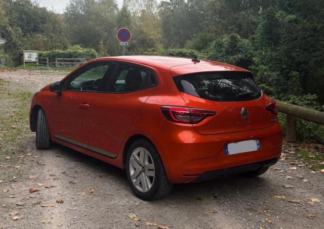 Renault Clio image 8