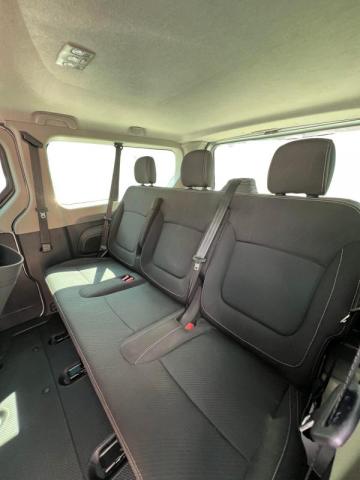 Renault Trafic image 8