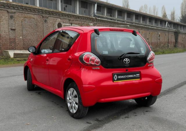 Toyota Aygo image 6