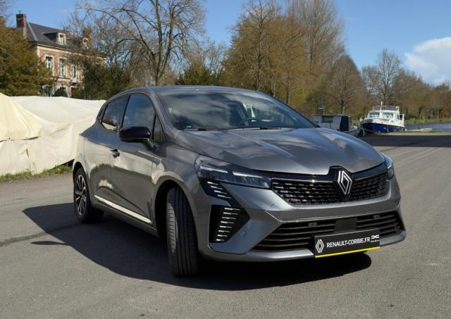 Renault Clio image 9