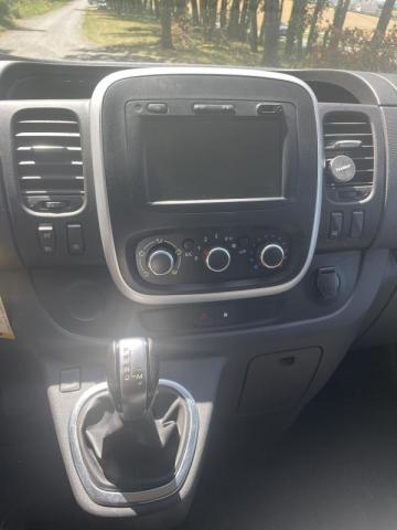 Renault Trafic image 1