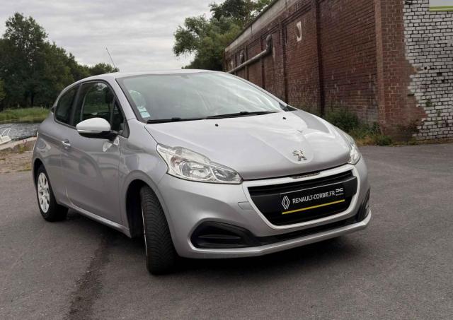 Peugeot 208 image 2