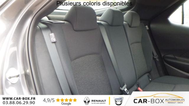 Toyota C-Hr image 2