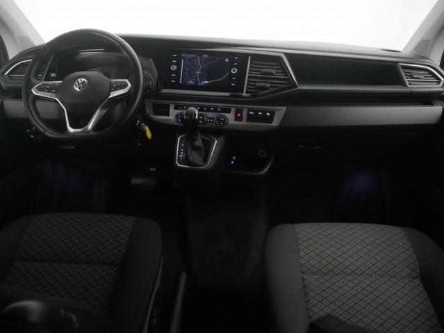Volkswagen Multivan image 5