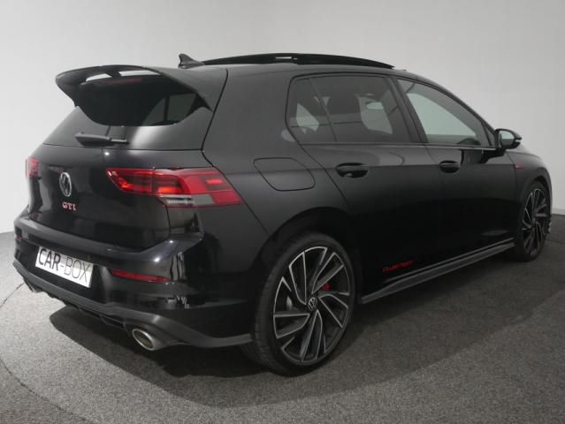 Volkswagen Golf image 6