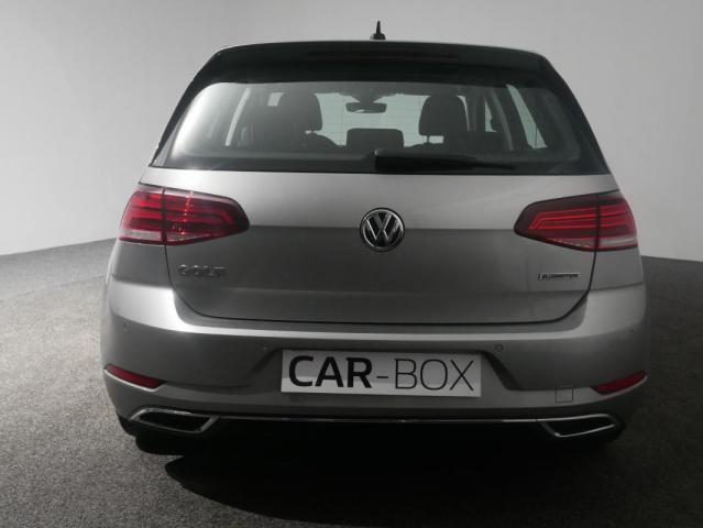 Volkswagen Golf image 3