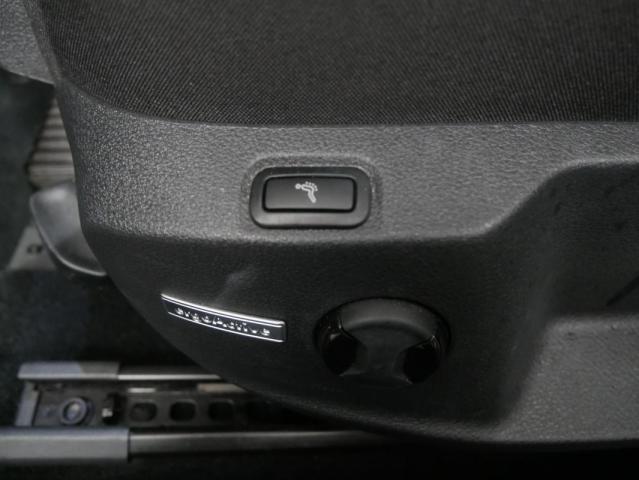 Volkswagen Golf image 4