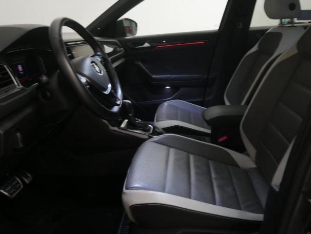 Volkswagen T-Roc image 5