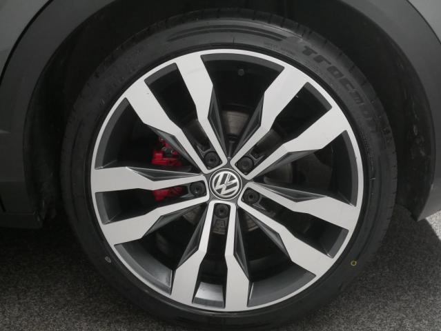 Volkswagen T-Roc image 8