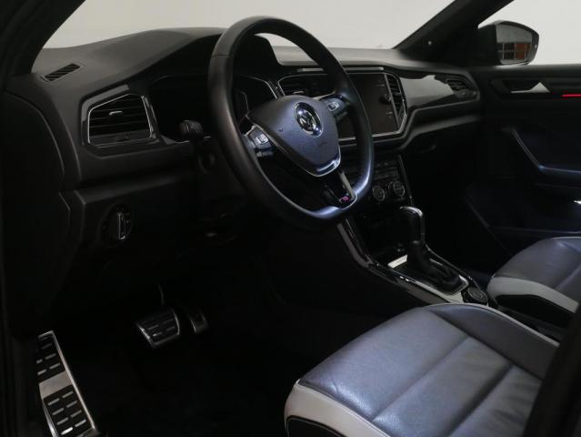 Volkswagen T-Roc image 9