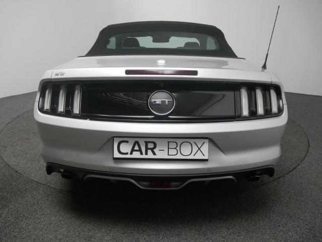 Ford Mustang Convertible image 1