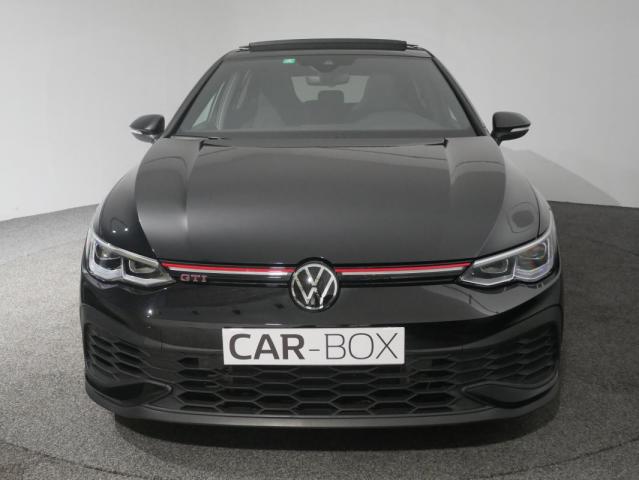 Volkswagen Golf image 1