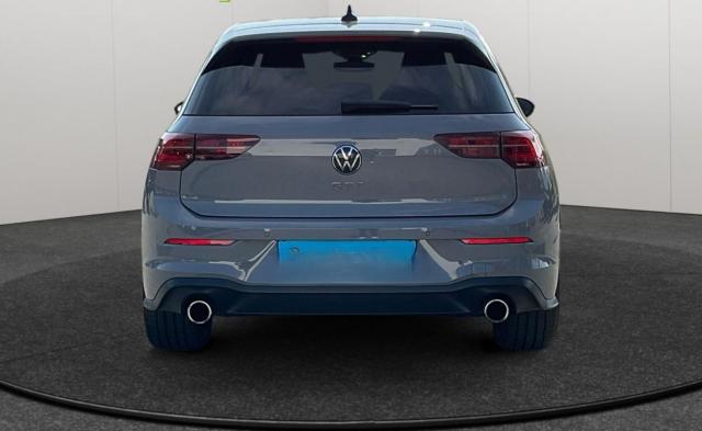 Volkswagen Golf image 2