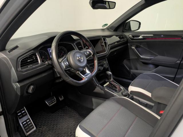 Volkswagen T-Roc image 5