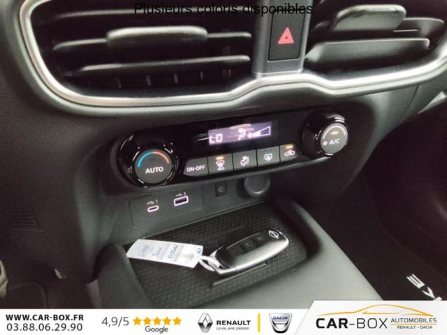 Nissan Juke image 3