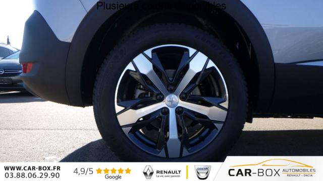 Peugeot 5008 image 2