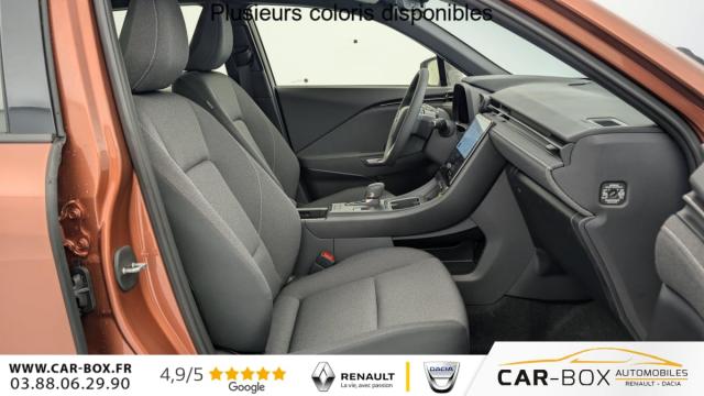 Lexus Lbx image 2