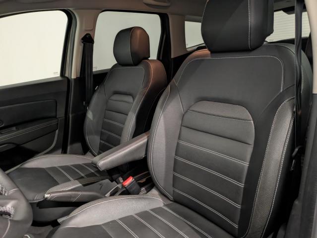 Dacia Duster image 4