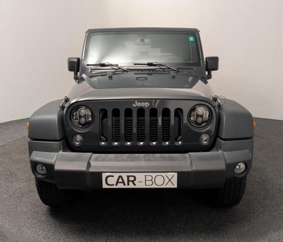 Jeep Wrangler image 3