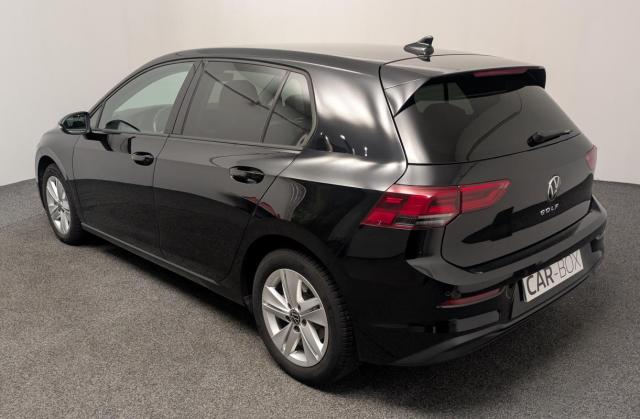 Volkswagen Golf image 8