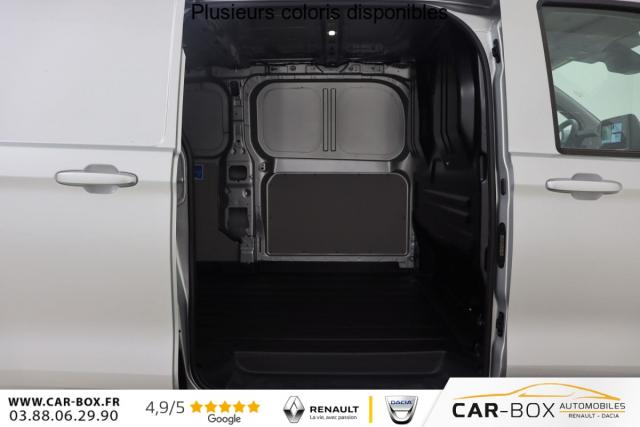 Volkswagen Transporter image 6
