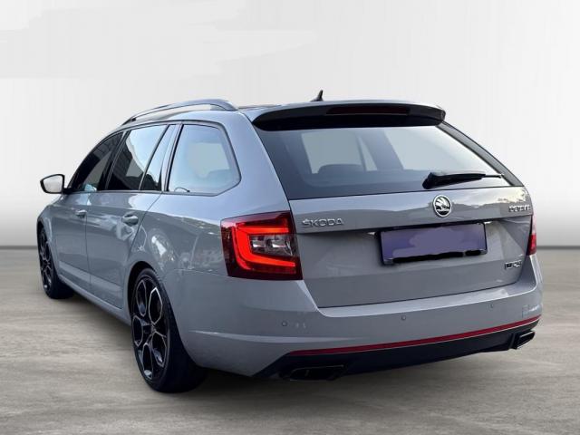 Skoda Octavia image 9