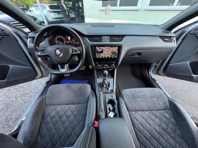 Skoda Octavia image 8