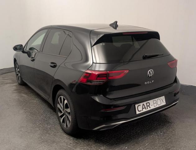 Volkswagen Golf image 1