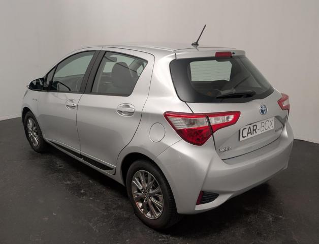 Toyota Yaris image 2