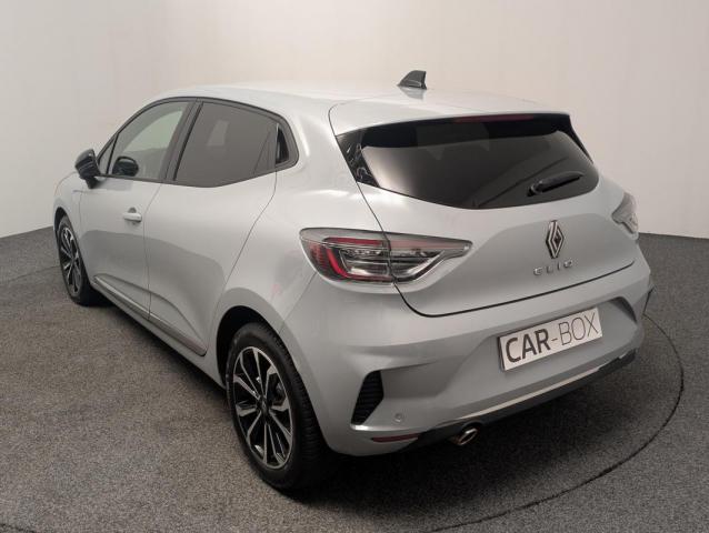 Renault Clio image 9