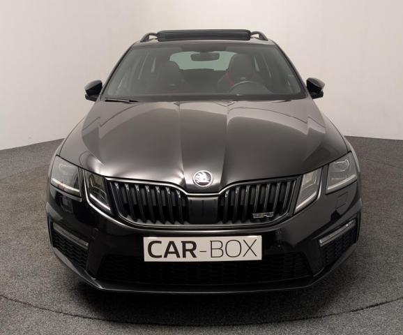 Skoda Octavia image 3