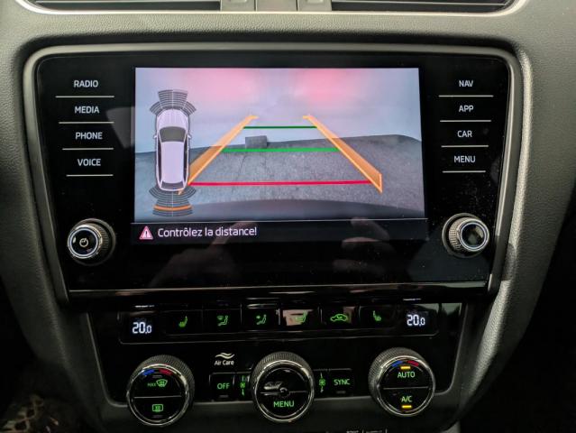 Skoda Octavia image 6