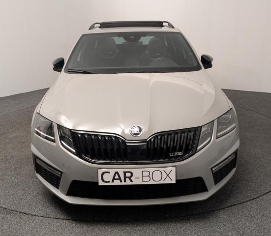 Skoda Octavia image 6