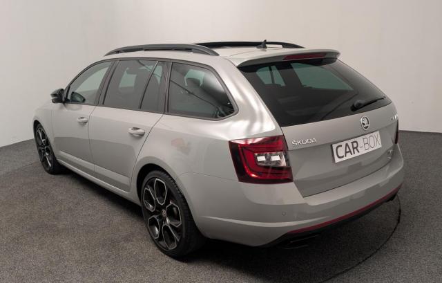 Skoda Octavia image 4