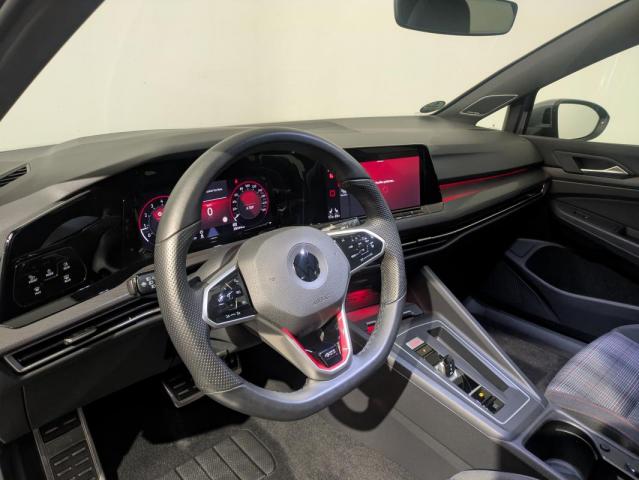 Volkswagen Golf image 7