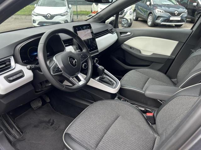 Renault Clio image 8